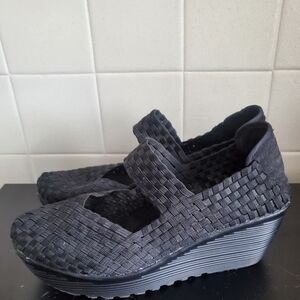 Women’s Bernie Mev Style Black Woven Mary Jane Wedge - Unbranded